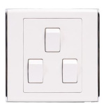 (image for) E/STAR 3GANG 2WAY LIGHT SWITCH
