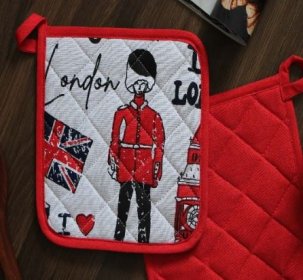(image for) HIGH COTTON POT HOLDER LONDON